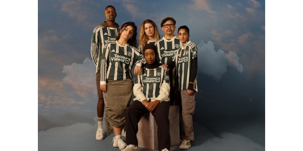 Manchester United Auswärtstrikot 2023-24